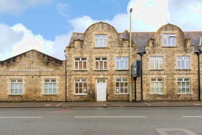 1 Bedroom Apartment To Rent In Bridge Street Witney, OX28