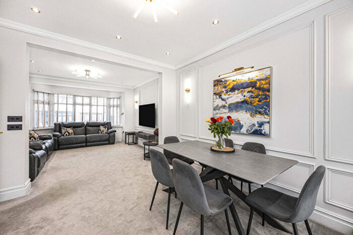 3 Bedroom Terraced House For Sale In Springfield Drive, Ilford, IG2