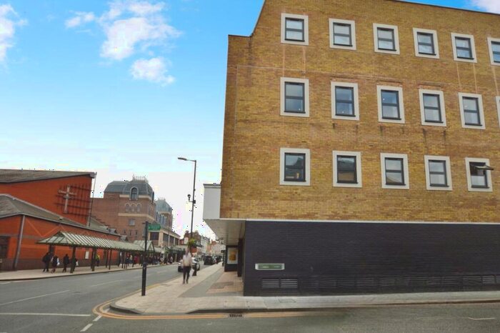 Flat To Rent In Widmore Road Bromley, BR1