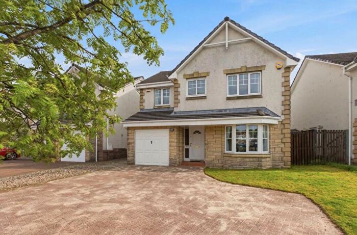 4 Bedroom Detached House For Sale In Emma's Way, Bonnybridge, FK4