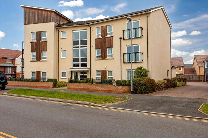 2 Bedroom Apartment For Sale In Planets Way, Biggleswade, Bedfordshire, SG18