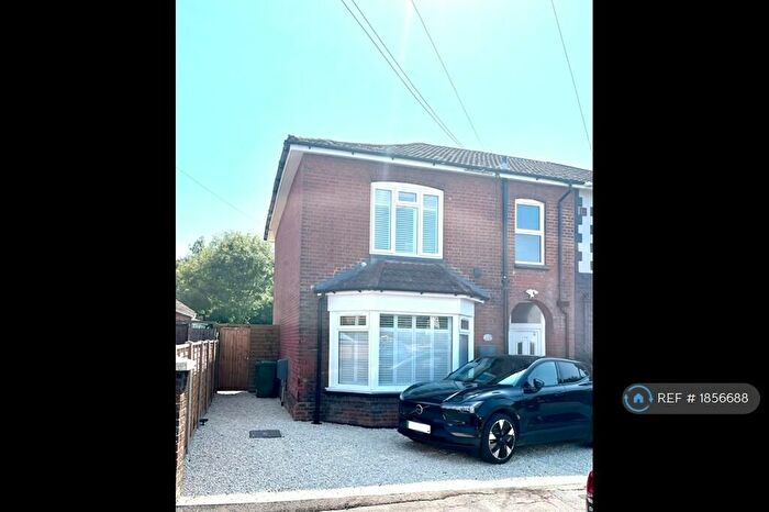 1 Bedroom Flat To Rent In Radstock Road, Southampton, SO19