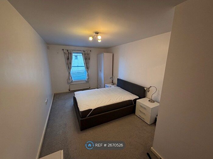 2 Bedroom Flat To Rent In Henry Street, Lancaster, LA1