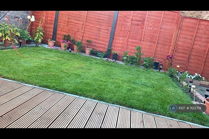 4 Bedroom End Of Terrace House To Rent In Frampton Walk, Coventry, CV2