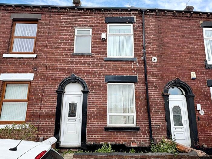 3 Bedroom Terraced House For Sale In Fields New Road, Chadderton, Oldham, OL9