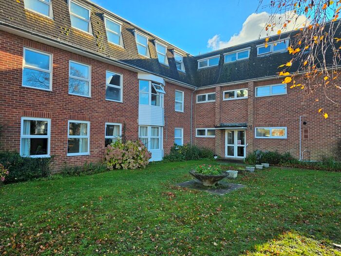 2 Bedroom Flat To Rent In Spring Road, Southampton, SO19