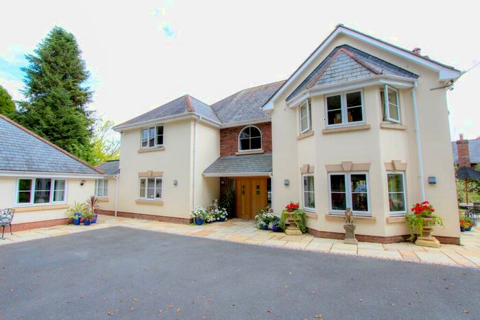 5 Bedroom Detached House To Rent In Exmouth Road, West Hill, EX11
