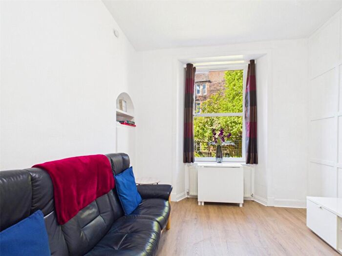 1 Bedroom Apartment To Rent In Bryson Road, Edinburgh, Midlothian, EH11