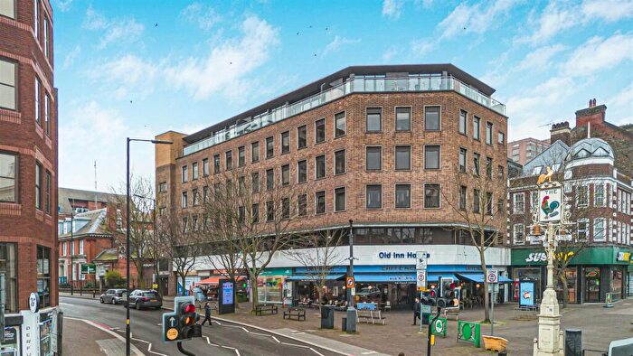 2 Bedroom Apartment For Sale In Carshalton Road, Sutton, SM1