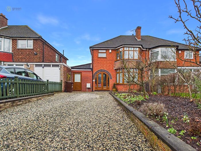 3 Bedroom Semi-Detached House For Sale In Chester Road, Kingshurst, B36