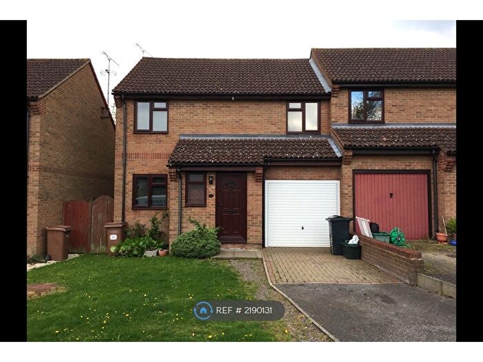 3 Bedroom End Of Terrace House To Rent In Mill Lane, Danbury, Essex, CM3