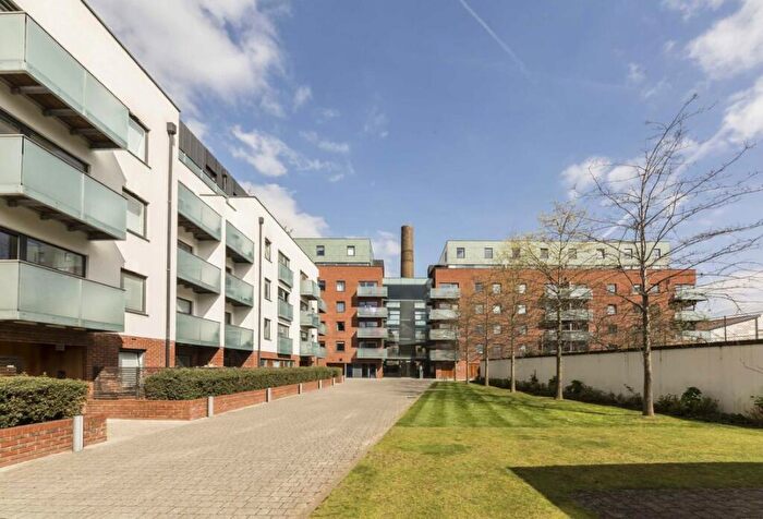 2 Bedroom Flat To Rent In Tiltman Place, London, N7