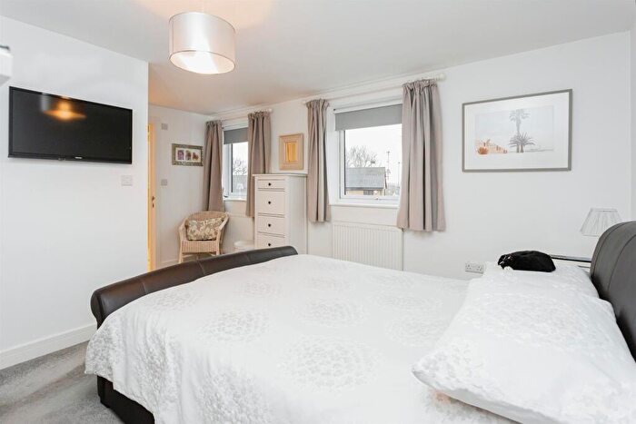 4 Bedroom Detached House For Sale In Priory Way, Haywards Heath, RH16
