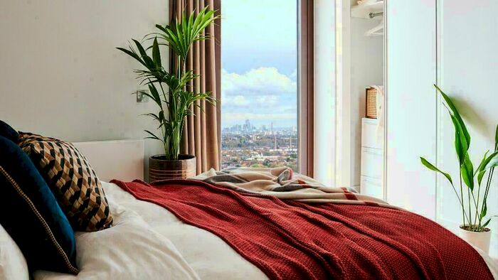 2 Bedroom Flat To Rent In Park Lane, Wembley, Middlesex, HA9