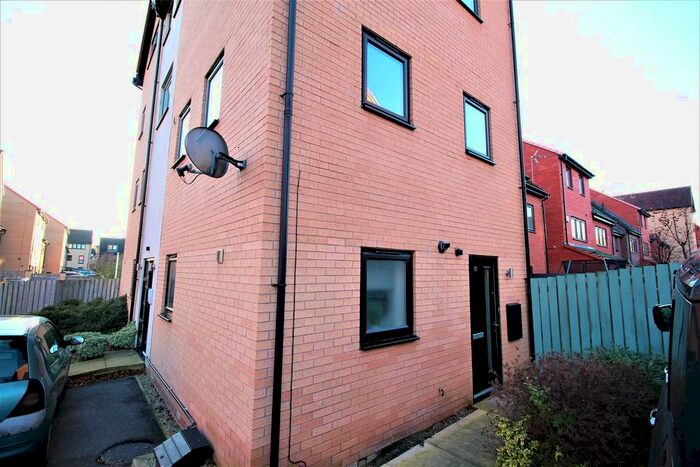 1 Bedroom Apartment To Rent In Tolson Walk, Wath-upon-dearne, S63
