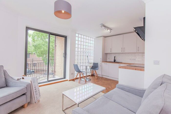 1 Bedroom Apartment To Rent In Littlegate Street, Oxford, OX1