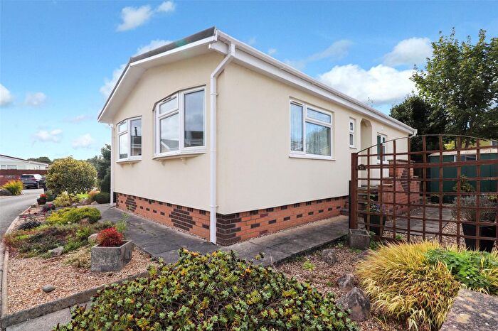 2 Bedroom Bungalow For Sale In Mill On The Mole Residential Park, South Molton, Devon, EX36