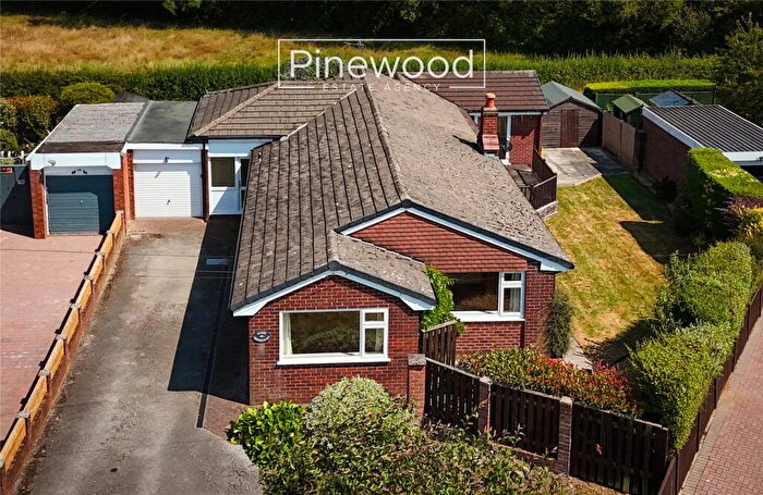 4 Bedroom Bungalow For Sale In Greenfield Avenue, Higher Kinnerton, Chester, CH4