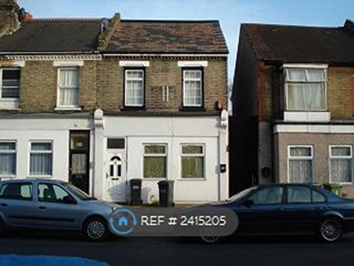2 Bedroom Flat To Rent In Thornton Heath, London, CR7