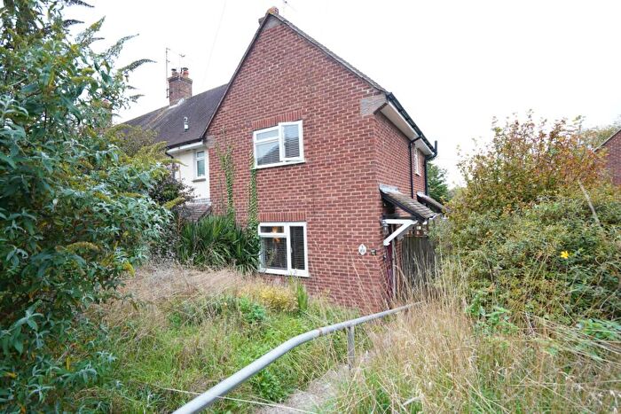 2 Bedroom End Of Terrace House For Sale In Lee Road, Lewes, BN7
