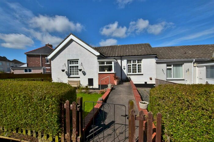 2 Bedroom Semi-Detached Bungalow For Sale In Palm Terrace, Craghead, Stanley, DH9