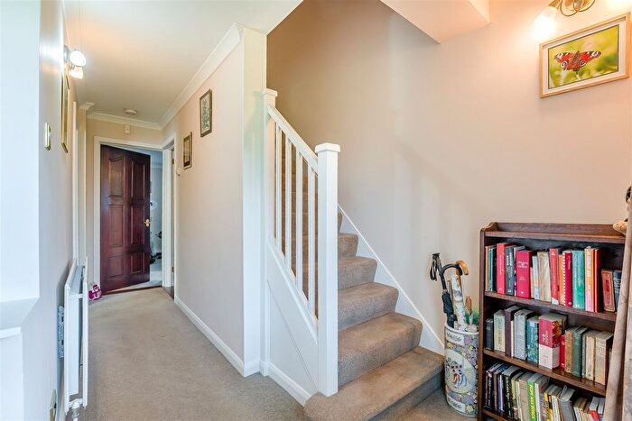 3 Bedroom Detached House For Sale In Queens Road, Maidstone, ME16