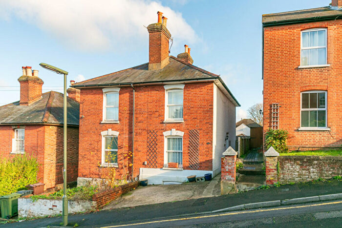 2 Bedroom Semi-Detached House To Rent In Brodie Road, Guildford, GU1