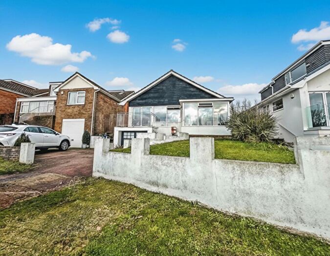 2 Bedroom Detached Bungalow For Sale In Bishopstone Drive, Saltdean, BN2
