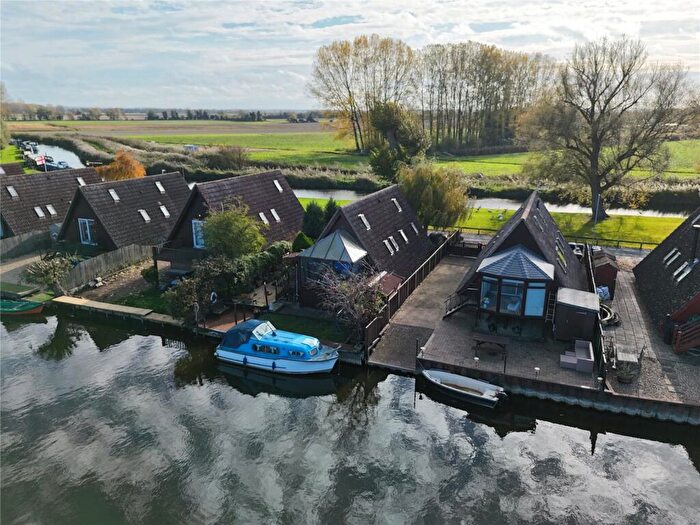 1 Bedroom Detached House For Sale In Lakeside, Isleham Marina, Isleham, Ely, CB7