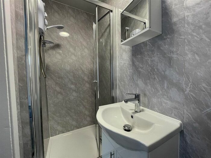 1 Bedroom Flat To Rent In Varo Terrace, Stockton-On-Tees, TS18