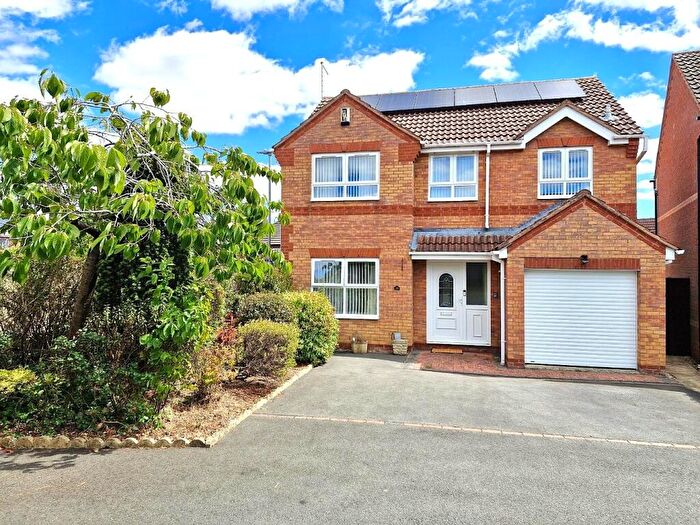 4 Bedroom Detached House For Sale In Franklin Way, Daventry, NN11