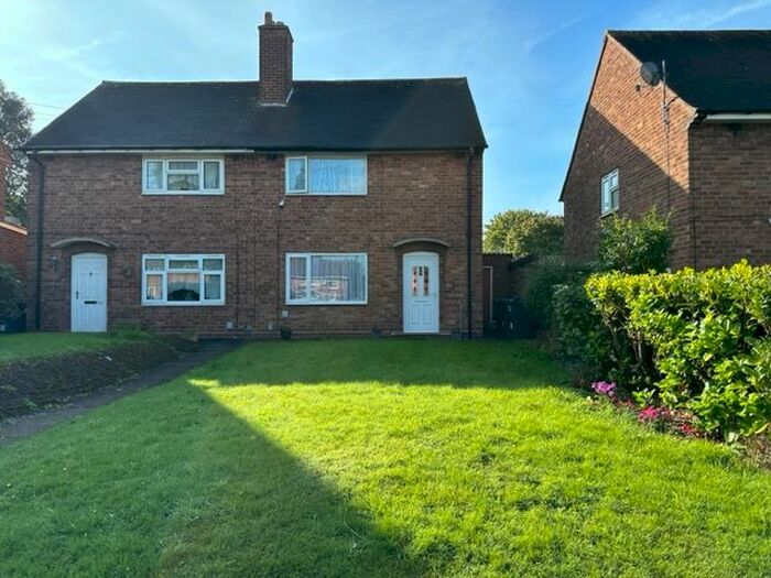 2 Bedroom Semi-Detached House To Rent In Bordesley Green East, Birmingham, B33