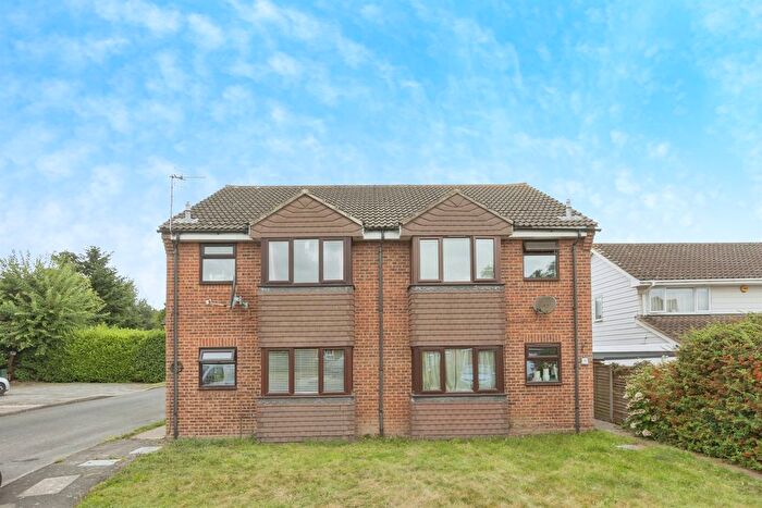 1 Bedroom Flat For Sale In Orchidhurst, Tunbridge Wells, TN2