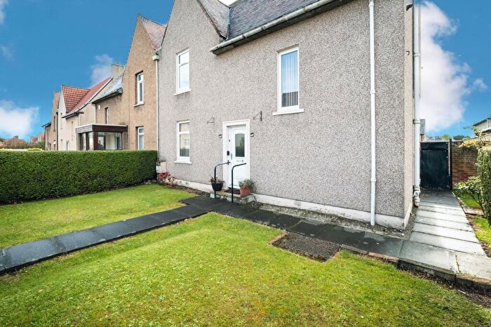 3 Bedroom Property For Sale In Danderhall Crescent, Danderhall, EH22