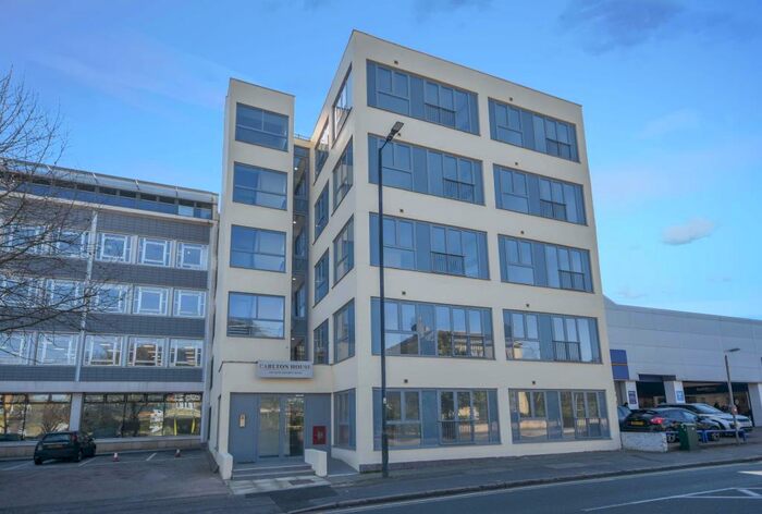 1 Bedroom Apartment To Rent In New London Road, Chelmsford, CM2