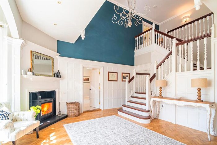 9 Bedroom Detached House For Sale In Bembridge, PO35