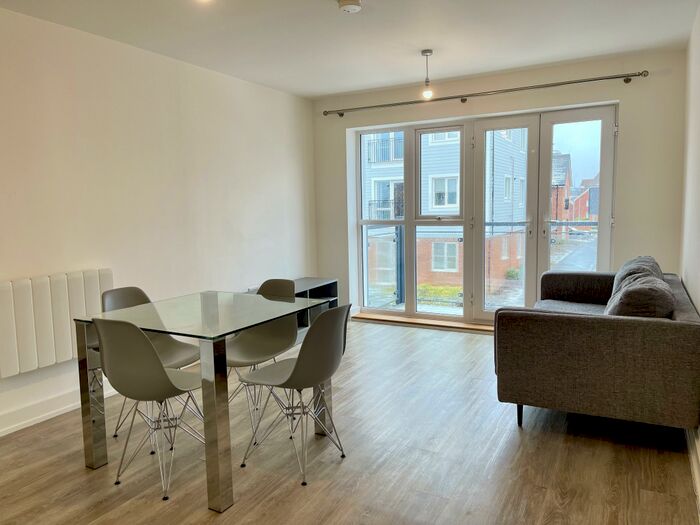 1 Bedroom Apartment To Rent In Turnpike Lane, Faygate, Horsham, RH12