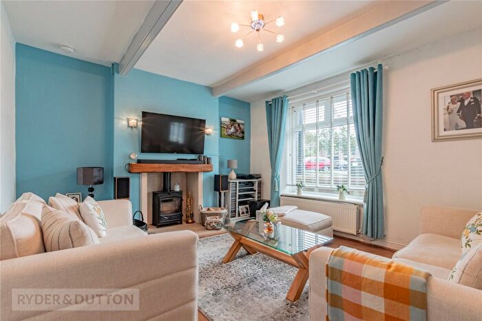 3 Bedroom End Terrace House For Sale In Ivy Green Drive, Springhead, Saddleworth, OL4