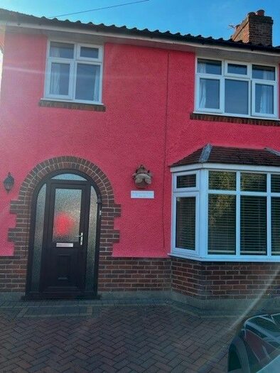 3 Bedroom Semi-Detached House To Rent In Middletons Lane, Hellesdon, NR6