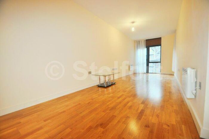 1 Bedroom Apartment To Rent In Axminster Road, London, N7