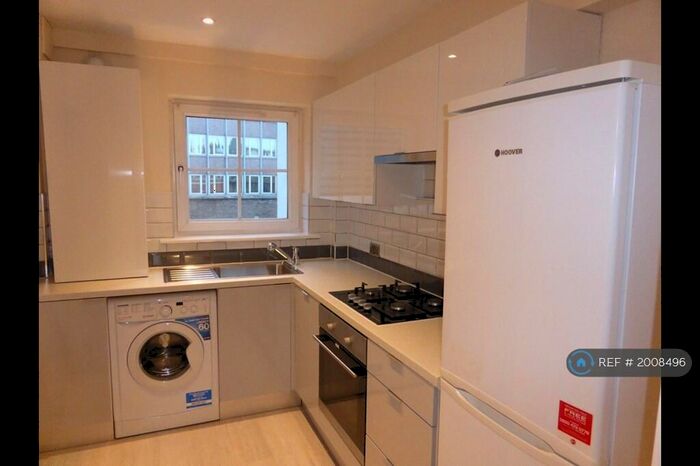 2 Bedroom Flat To Rent In Mint Walk, Croydon, CR0