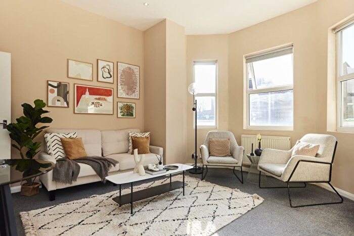 1 Bedroom Flat To Rent In Anerley Road, London, SE20