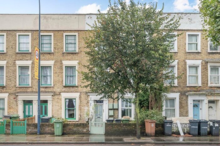 2 Bedroom Flat For Sale In Sunderland Road, Forest Hill, London, SE23