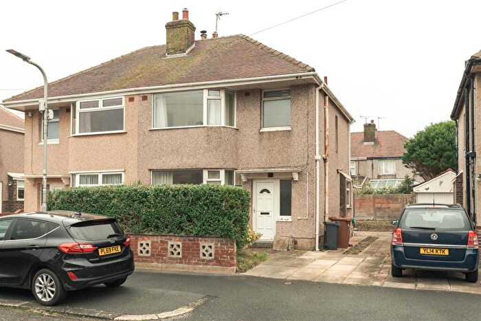 3 Bedroom Semi-Detached House For Sale In Maryport Avenue, Walney, Barrow-In-Furness, LA14