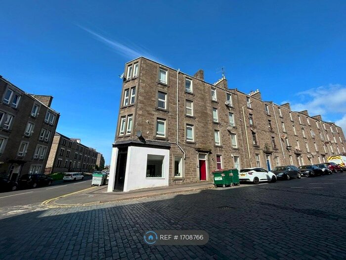 2 Bedroom Flat To Rent In Peddie Street, Dundee, DD1