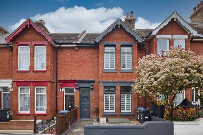 3 Bedroom Terraced House For Sale In Crescent Road, Ramsgate, CT11