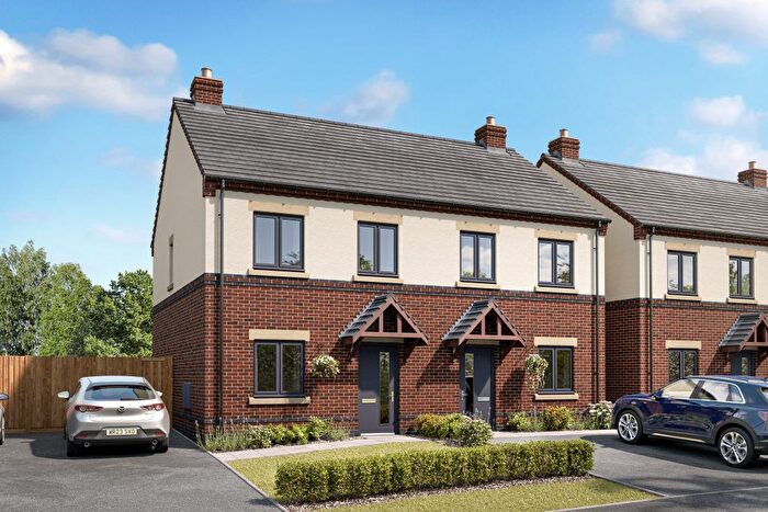 2 Bedroom Town House For Sale In Highfield Street, Hugglescote, Coalville, LE67