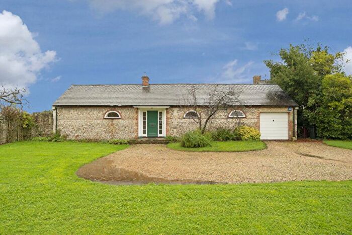 3 Bedroom Cottage To Rent In Mill Lane, Fishbourne, PO19