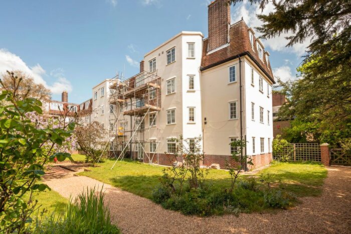 1 Bedroom Flat To Rent In Spencer Road, West Wimbledon, SW20