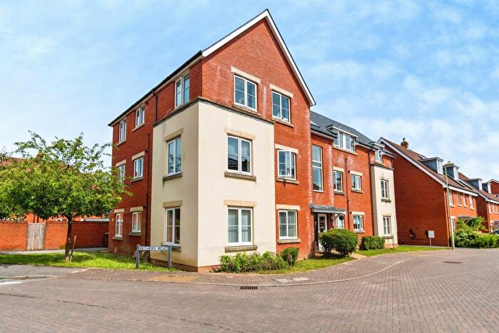 2 Bedroom Apartment For Sale In Cutforth Way, Abbottswood, Romsey, SO51